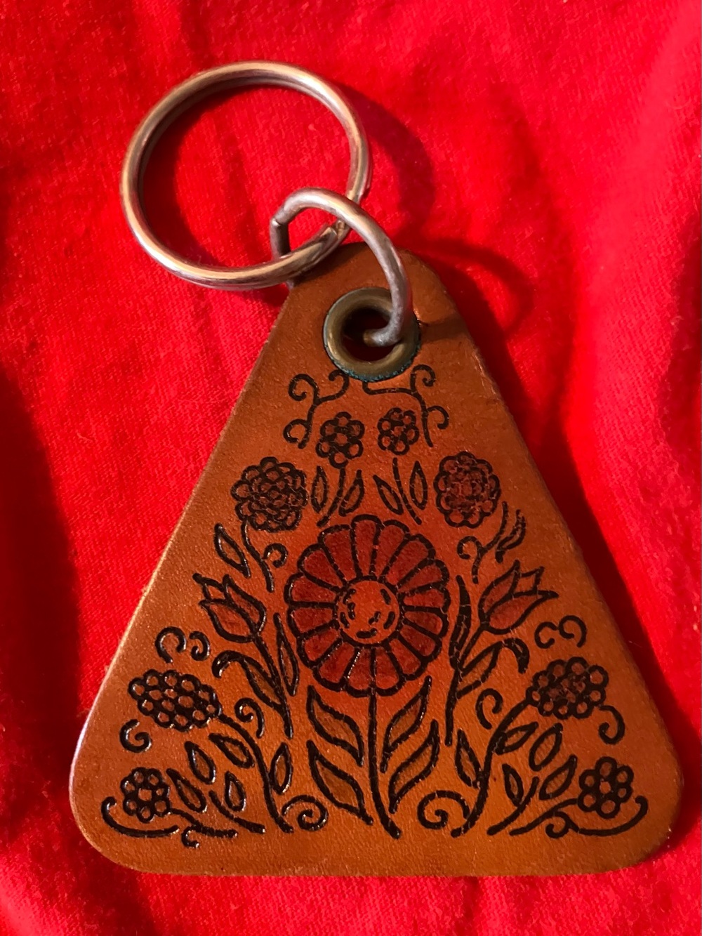 Vintage Leather Floral Triangle Keyring Keychain, Engraved tooled